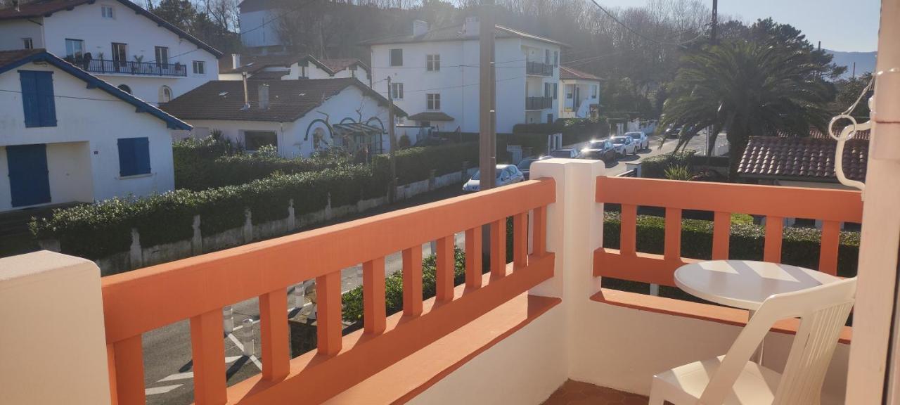 Hotel Uhainak 앙다이 외부 사진