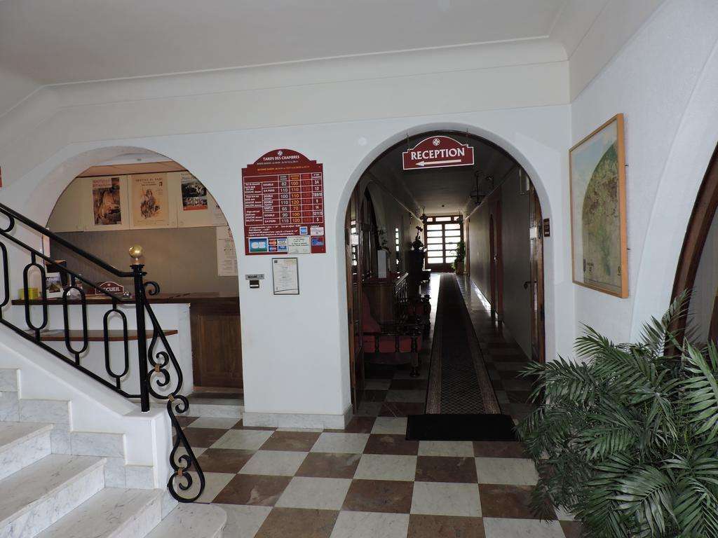 Hotel Uhainak 앙다이 외부 사진